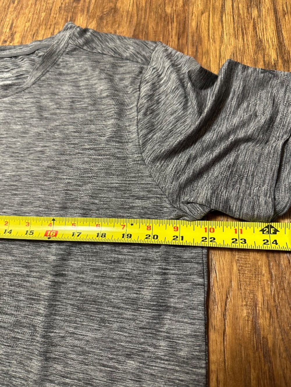 All In Motion Men's Athletic T-Shirt Grey Size Large - Picture 7 of 7